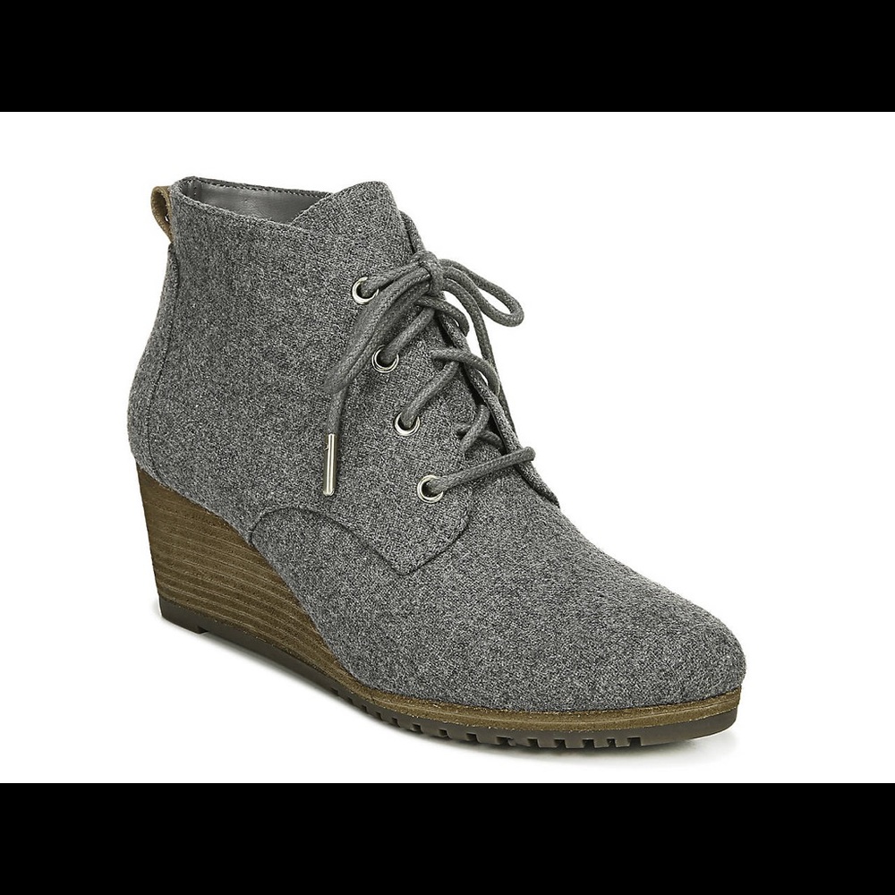 Dr. Scholl’s Close Call Wedge Bootie
